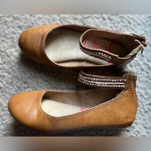 Little Girls Cognac/Brown Flats Size 1